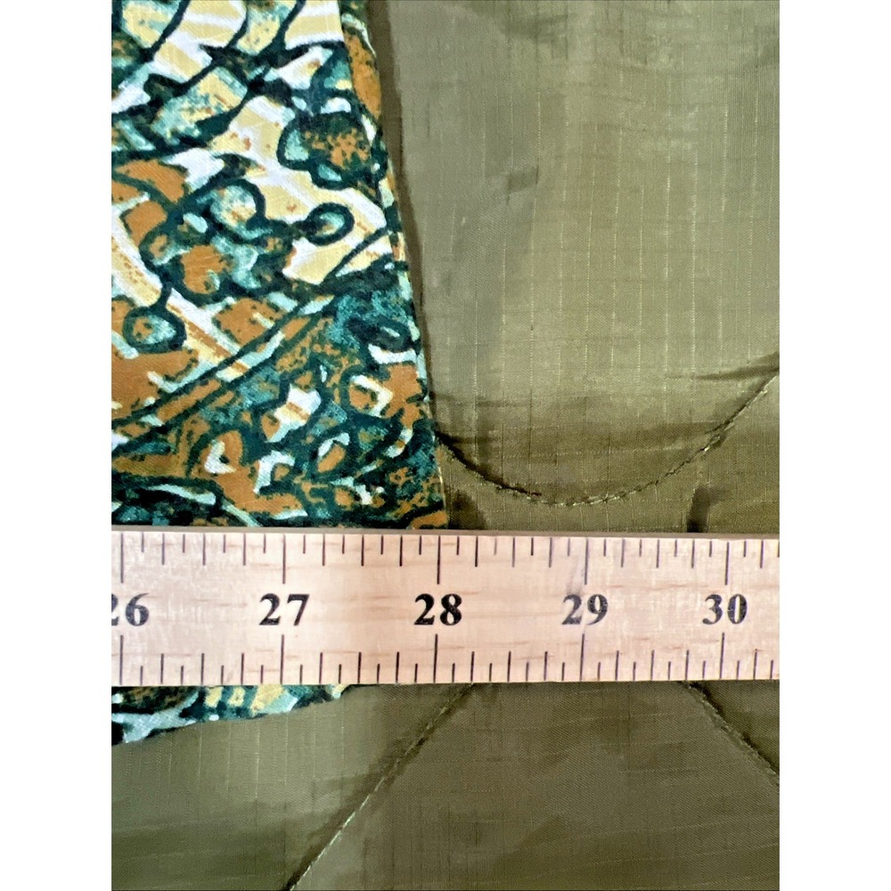City Chic Paisley Boho Blouse Women's 1X Viscose India Loop Button V‑Neck Top - Picture 12 of 14